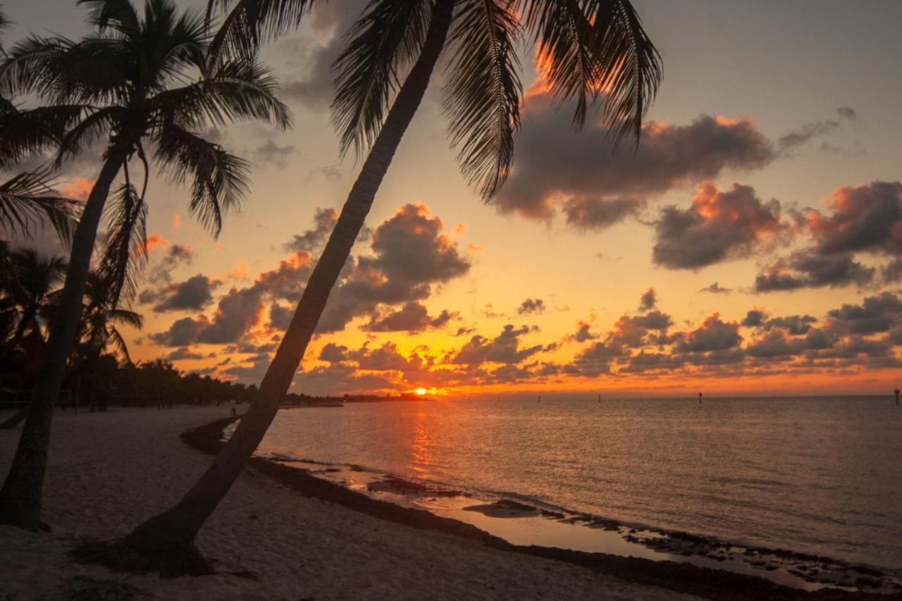 Sunrise Suites Dominican Suite #110 Key West Eksteriør billede